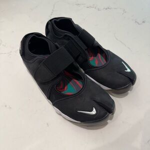Nike Air Rift Anniversary QS Edition